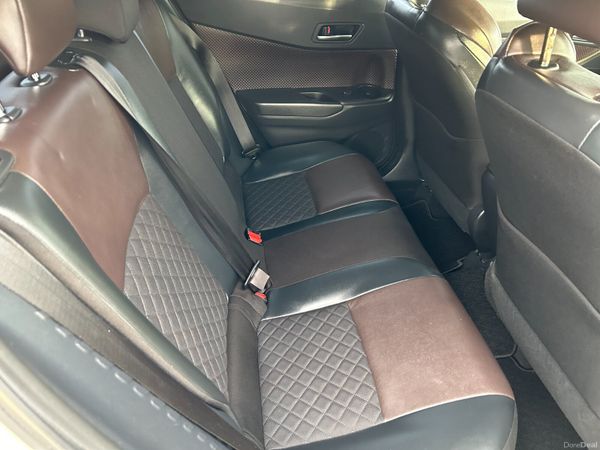 TOYOTA CHR 2017, 1.8 HYBRID AUTO LOW KM HIGH SPEC 400845491
