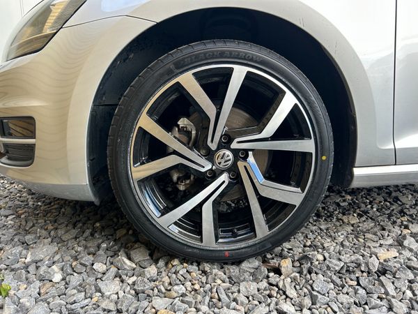 Volkswagen Golf DSG 1.2 2014 400848585