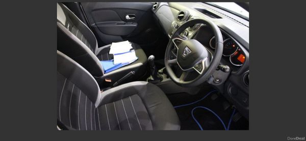 Dacia Sandero Stepway 2018 400818285