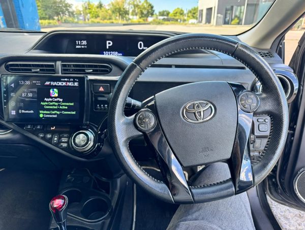 2015 Toyota Aqua Hybrid / GS /Spec Automatic 400826881