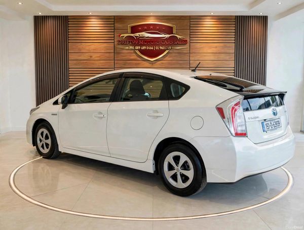 2015 Toyota Prius Hybrid Automatic 400833423