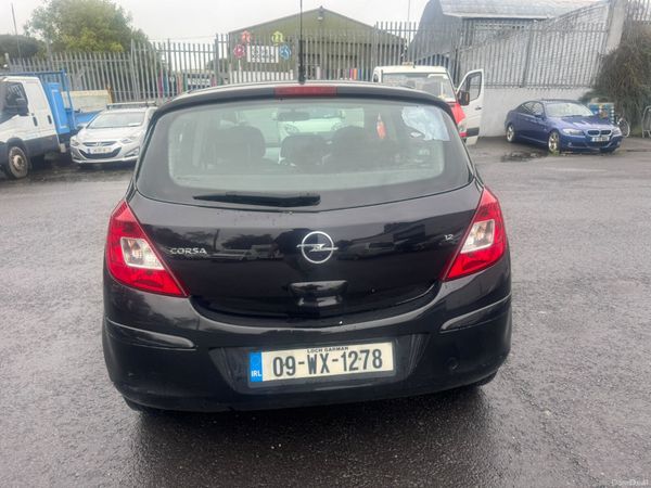 Opel Corsa 2009 400837299