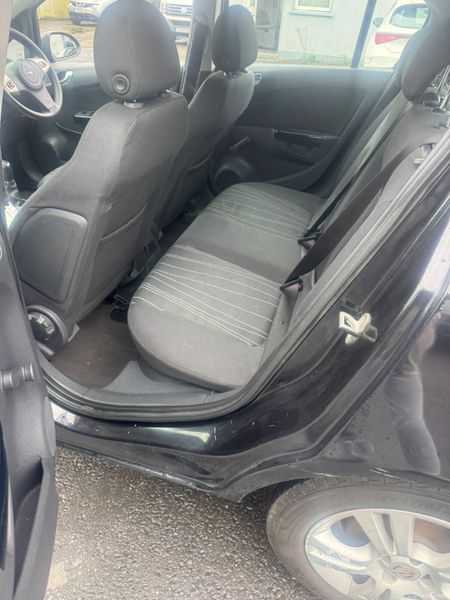 Opel Corsa 2009 400837327