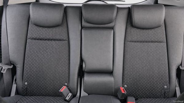 Honda Fit 1.5L Hybrid | L-Package | **Lowe Mileage 400839837