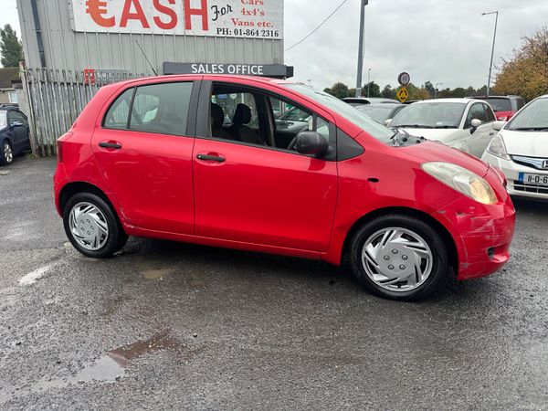 Toyota Yaris 1.0 Petrol NCT TAX LOW KMS 400941651