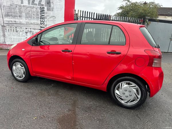 Toyota Yaris 1.0 Petrol NCT TAX LOW KMS 400941695