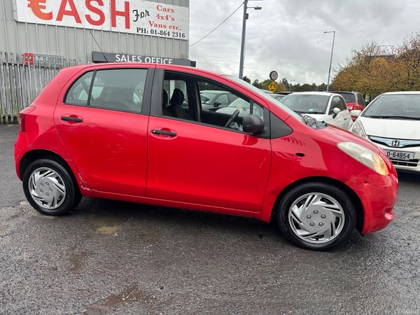 Toyota Yaris 1.0 Petrol NCT TAX LOW KMS 400941701