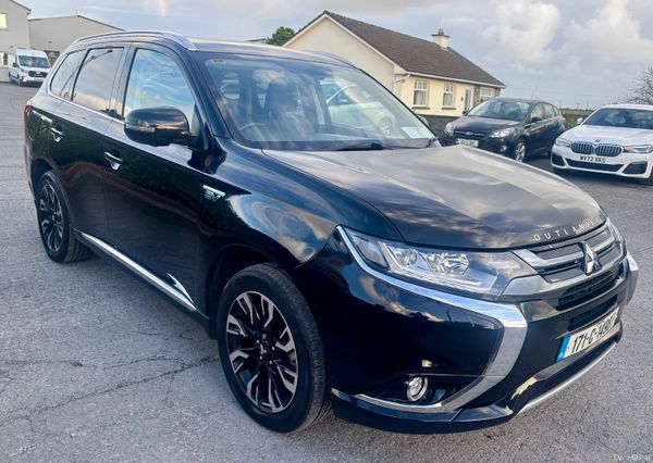 2017 Mitsubishi Outlander  PHEV 4x4 400992521