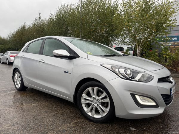 Hyundai i30 2014 deluxe model 400902483