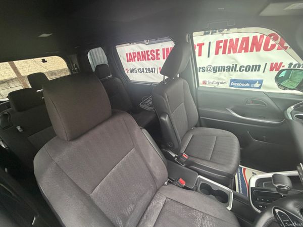 Toyota Noah 2023 **8 Seater** 400920393