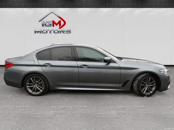 BMW 5-Series 2.0  M SPORT Edition 2019 400934785