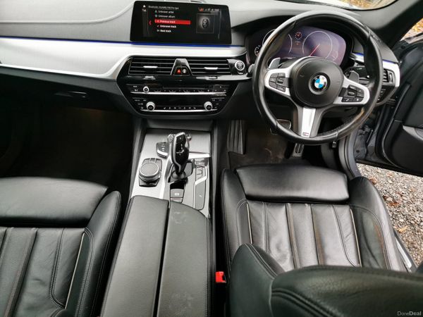 BMW 5-Series 2.0  M SPORT Edition 2019 400934795