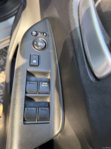 Honda fit hybrid automatic (jazz) 400936777