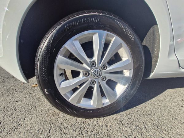 2014 Volkswagen Golf 1.2L Auto Low Miles 401045733