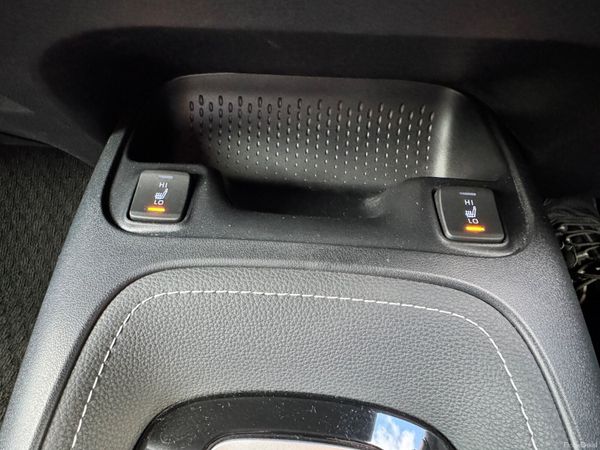 TOYOTA COROLLA SPORTS 1.8L Hybrid 2020 3 keys 401050913