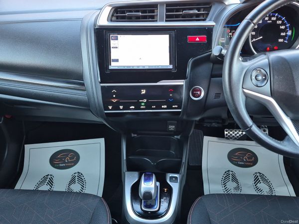 2014 HONDA FIT 1.5 HYBRID  AUTO *FINANCE* 401051641