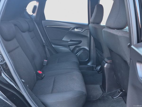 2014 HONDA FIT 1.5 HYBRID  AUTO *FINANCE* 401051635