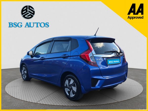 2015 HONDA FIT 1.5 HYBRID  AUTOMATIC *FINANCE* 401051801