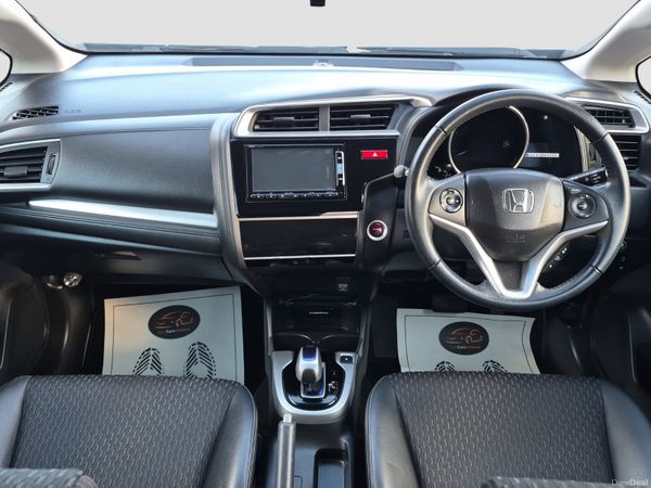 2015 HONDA FIT 1.5 HYBRID  AUTOMATIC *FINANCE* 401051821