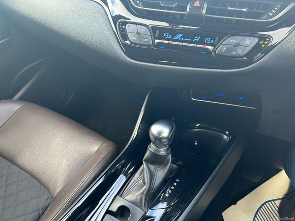 TOYOTA CHR 2018, 1.8 HYBRID AUTO LOW KM HIGH SPEC 401052245