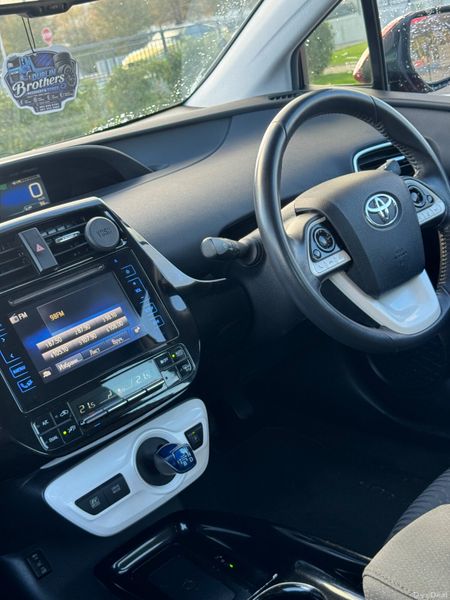 2017 Toyota Prius 1.8 HYBRID LUXURY MODEL 401071287