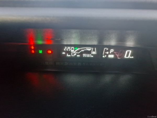 2017 Toyota Aqua 1.5L Hybrid  Automatic Low Miles 401080775