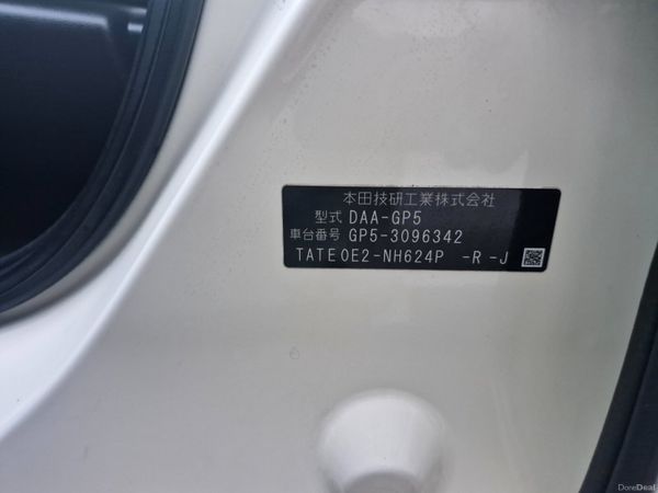 2014 Honda Fit 1.5L Hybrid Sports Edtion Low Miles 401081401