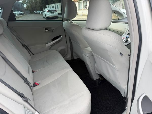2014 Toyota Prius Hybrid 401091815