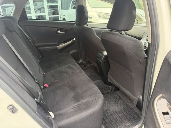2013 Toyota Prius Plug In Hybrid 401092789