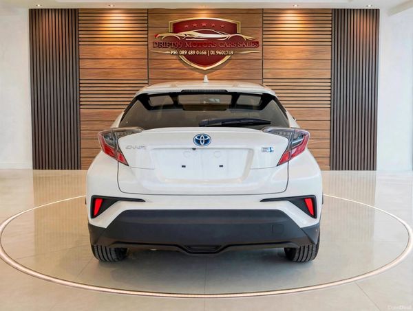 2018 Toyota C-HR Hybrid G leather Spec 401008427
