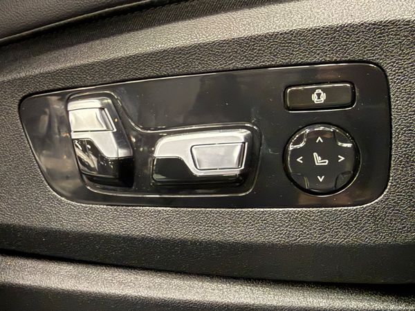 211 BMW X5 3Ltr X-Drive / X Line Individual 401145405