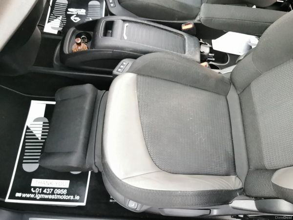 Citroen C4 2017 7 Seater Top Spec Low km 401157401