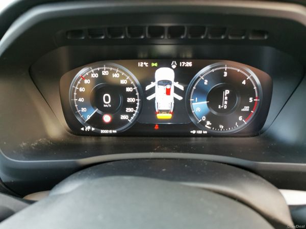 Volvo XC90 2018 401163311