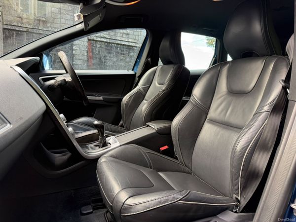 Volvo XC60 2017 R-DESIGN LUX NAV ! 401168607