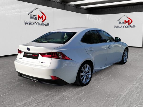 Lexus IS 2015 2.5 Hybrid 401184181