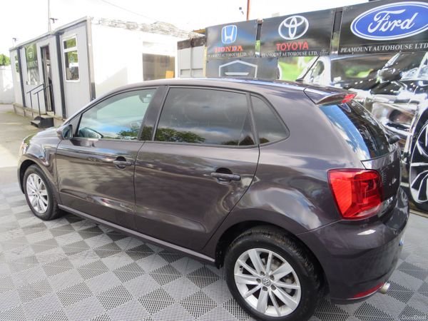 Volkswagen Polo 2015 5DR LOUNGE MODEL AUTO 401131763
