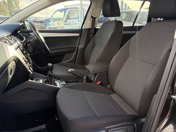 2017 Skoda Octavia 1.6 TDI COMBI Nct 04/27 401251185