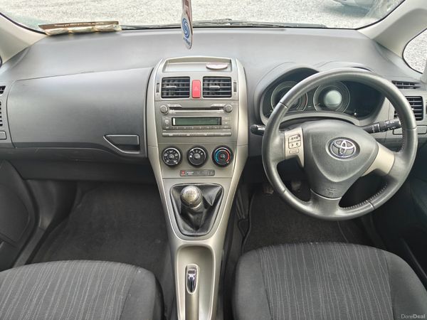 Toyota Auris 1.4 D4D NCT & TAX 401259043