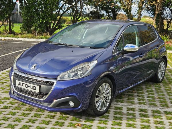 2016 Peugeot 208 Allure, 5 of 33