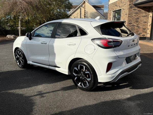 Spotless 2023 Ford Puma ST Line X Gold Edition! 401224031