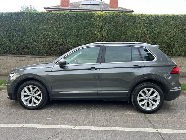 2018 VLOKSWAGEN TIGUAN HIGHLINE PANORAMIC SUNROOF 401345201