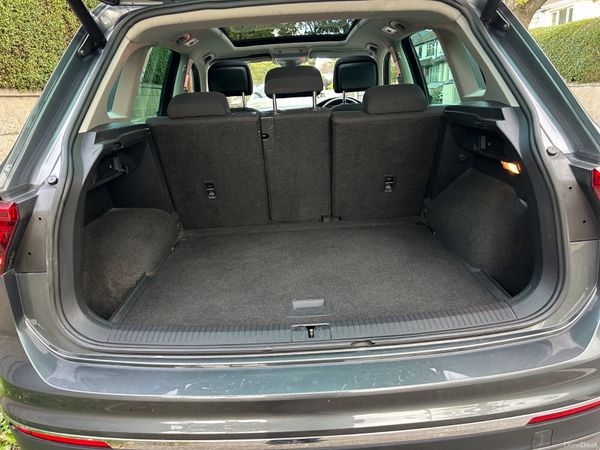 2018 VLOKSWAGEN TIGUAN HIGHLINE PANORAMIC SUNROOF 401345205