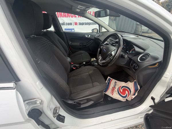 Ford fiesta **2015** 401482969