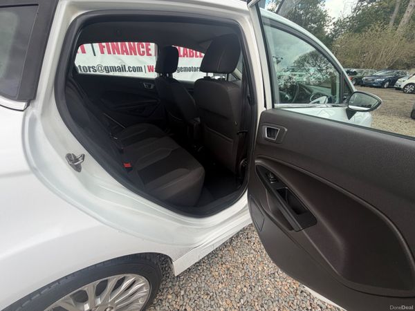 Ford fiesta **2015** 401482971