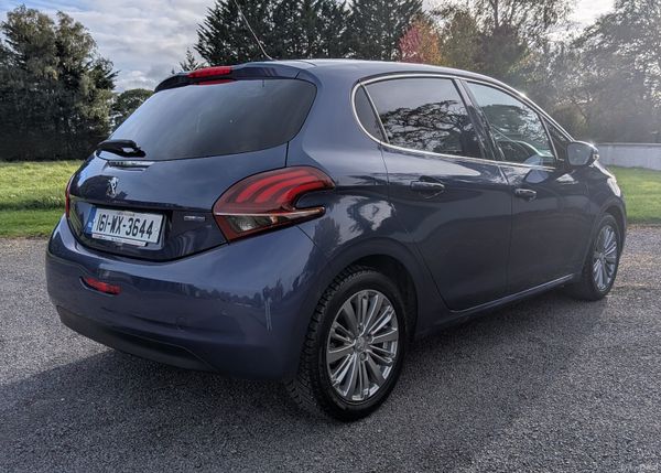Peugeot 208 Allure / NCT & TAX 401419393