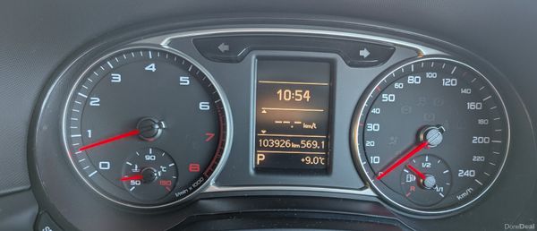 Audi A1 /Auto /Reverse camera/ New NCT & Tax 401555519