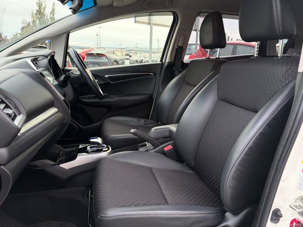 2014 Honda Fit 1.5 GP5 HYBRID AUTO NCT 09/27 401570543