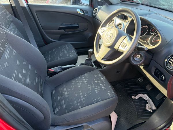 Opel Corsa 2012 401590197