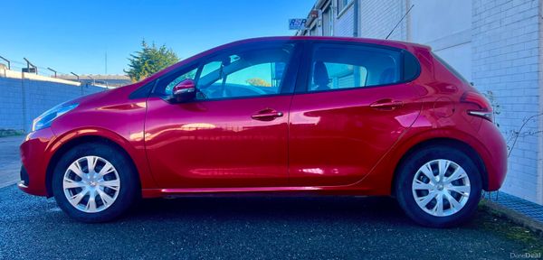 2017 Peugeot 208*1 owner*only 96k km*Automatic* 401507727