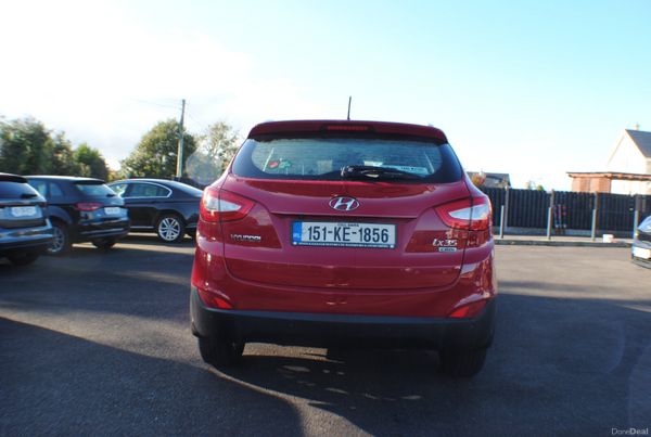 Hyundai ix35 1.7D  2WD 5DR SUV 2015 401515911